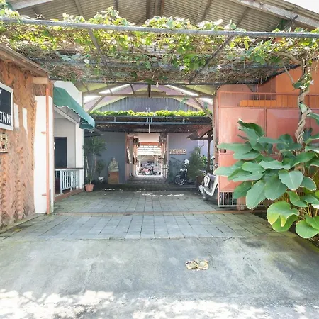 Oyo 3775 Ketut Inn