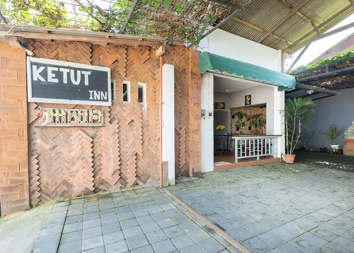 Oyo 3775 Ketut Hotel Pesanggaran